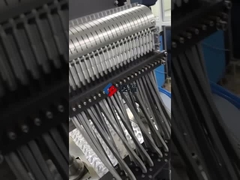 Alum Blister Tray Packing Machine Met Intelligent Rotate Robot Hands Pharma Packaging Machine