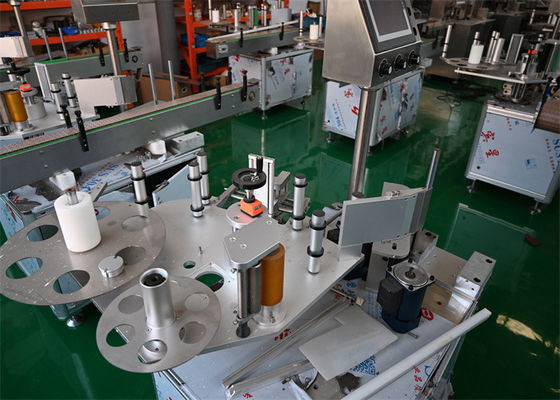 Farmaceutische etiketteringsmachine Volledig automatisch etiketteren op injectieflacons, ampullen met PLC-besturing