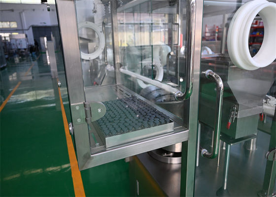 Automatische flessenvulmachine voor de farmaceutische productie met zuigerpomp