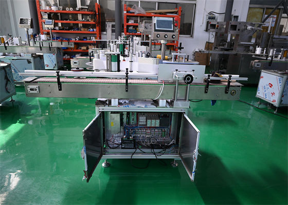 Automatische etiket applicator cosmetische etikettering machine met PLC-controle zelfklevend etiket papier