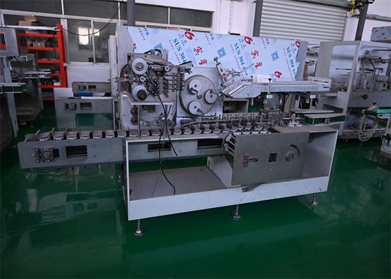 High Speed 60BPM Multi Purpose Cartoning Machine voor farmaceutische producten, cosmetica en voedselverpakkingen