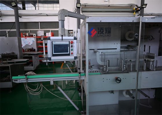 Automatische PE-film omsnoeringsmachine voor medische benodigdheden Cleanroom-compatibele tertiaire verpakkingen voor chirurgische instrumenten en gezondheidszorgapparatuur