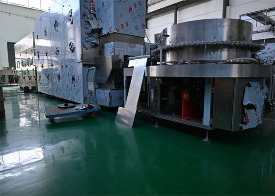 Flesvulmachine voor 2-30 ml radiofarmaceutische producten Aluminium-Plastic Crimping, GMP-gecertificeerde steriele verwerkingslijn