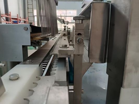 Geavanceerde ampulvulmachine met draadverzegeling voor 1-10 ml glazen ampullen GMP-standaard