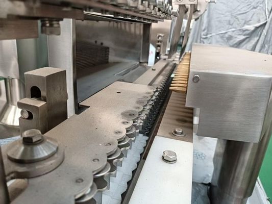 Efficiënte Ampulvulf- en -verzegelingsapparatuur met stikstofvulkenmerken cGMP-standaard